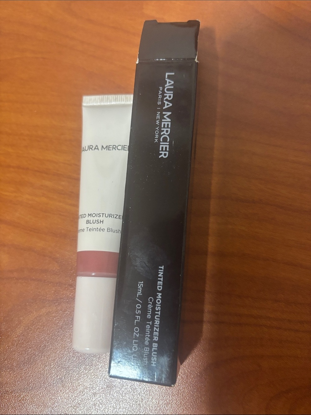 laura mercier Tinted Moisturizer Blush – Soft Rose Pink
